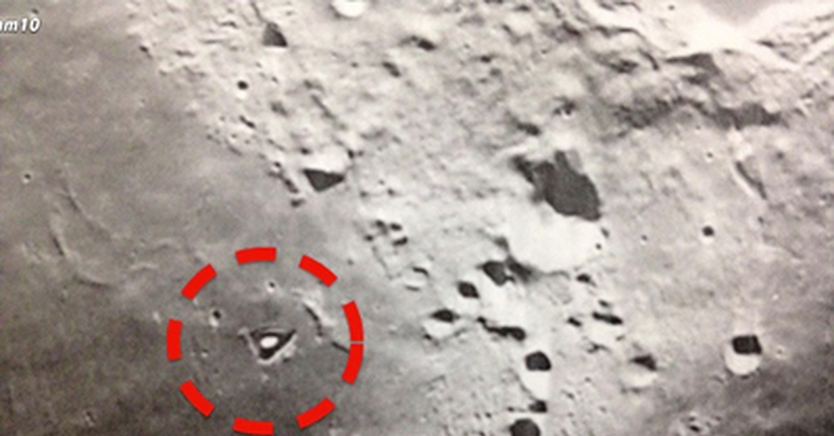 Луна правда или вымысел. База НЛО на Луне. Секретные снимки Луны НАСА. Неопознанные объекты на Луне. Следы инопланетян на Луне.