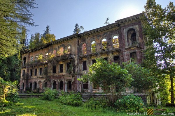 City of Tkuarchal (Abkhazia, Ochamchira district) - Tkuarchal, Abkhazia, , Abandoned, A world without people, Longpost