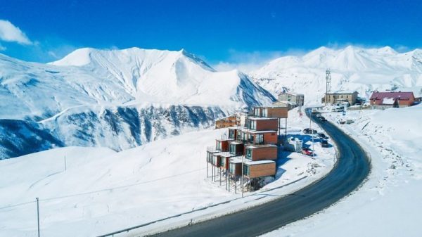 This high-altitude hotel was built from shipping containers - Hotel, Georgia, Practicality, Longpost