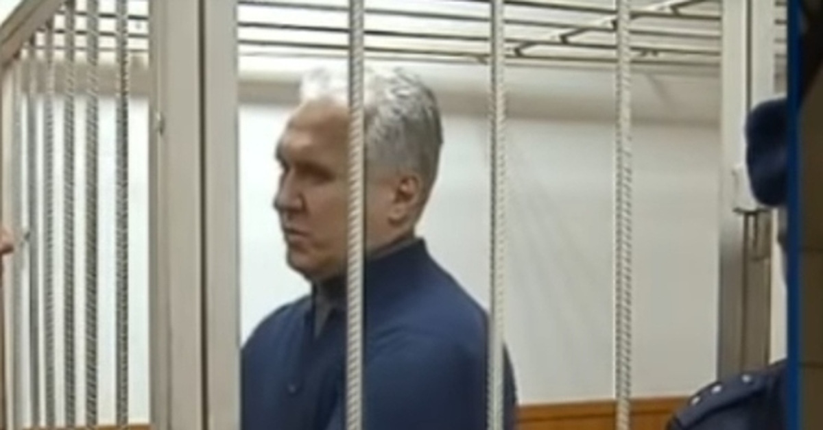 приземление космонавтов. роскосмос посадили. экипаж мкс приземлился в казахстане. космонавты приземлились в казахстане в 2021. ивана сафронова госизмена.