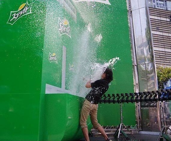 Sprite vending machine in Japan - Vending machine, Sprite, Japan, Longpost