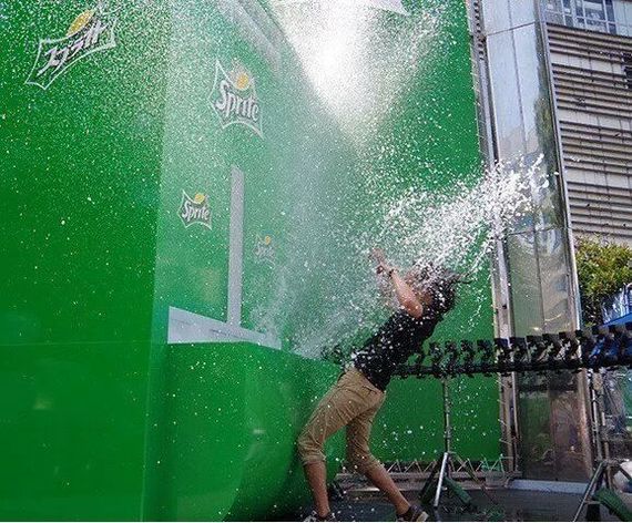 Sprite vending machine in Japan - Vending machine, Sprite, Japan, Longpost