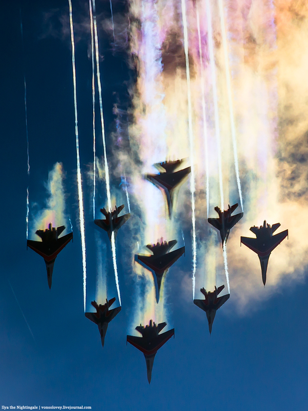 Cutting through the clouds - My, Su-27, MiG-29, Swift, Russian Knights, Air Show, Zhukovsky, Lee