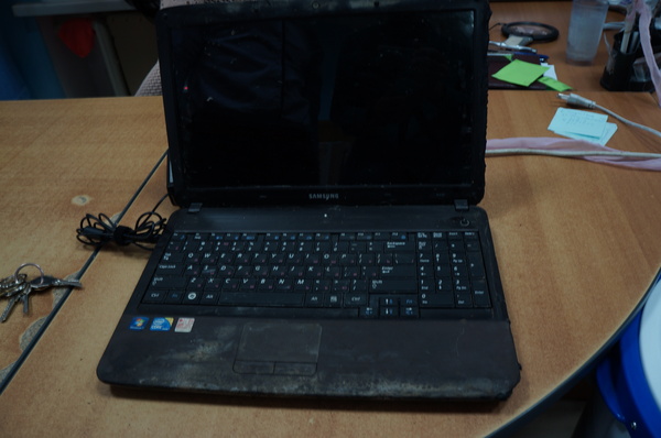 What needs to be done with a laptop to make this happen?) During my work in a computer service store. - My, Notebook, Burned out, What kind of people are they?