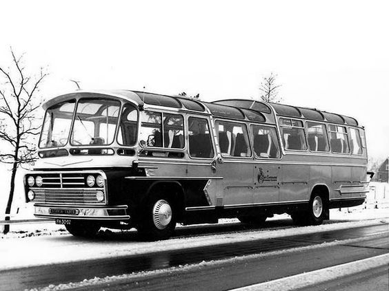  .  Scania Vabis Panoramabus