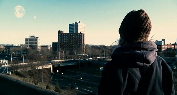I advise you to watch the movie Another Earth - I advise you to look, Drama, Melodrama, Fantasy, Another land