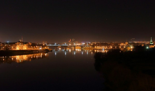 Supermoon over Tver - Tver, Super moon, Night, The photo, Night city, moon