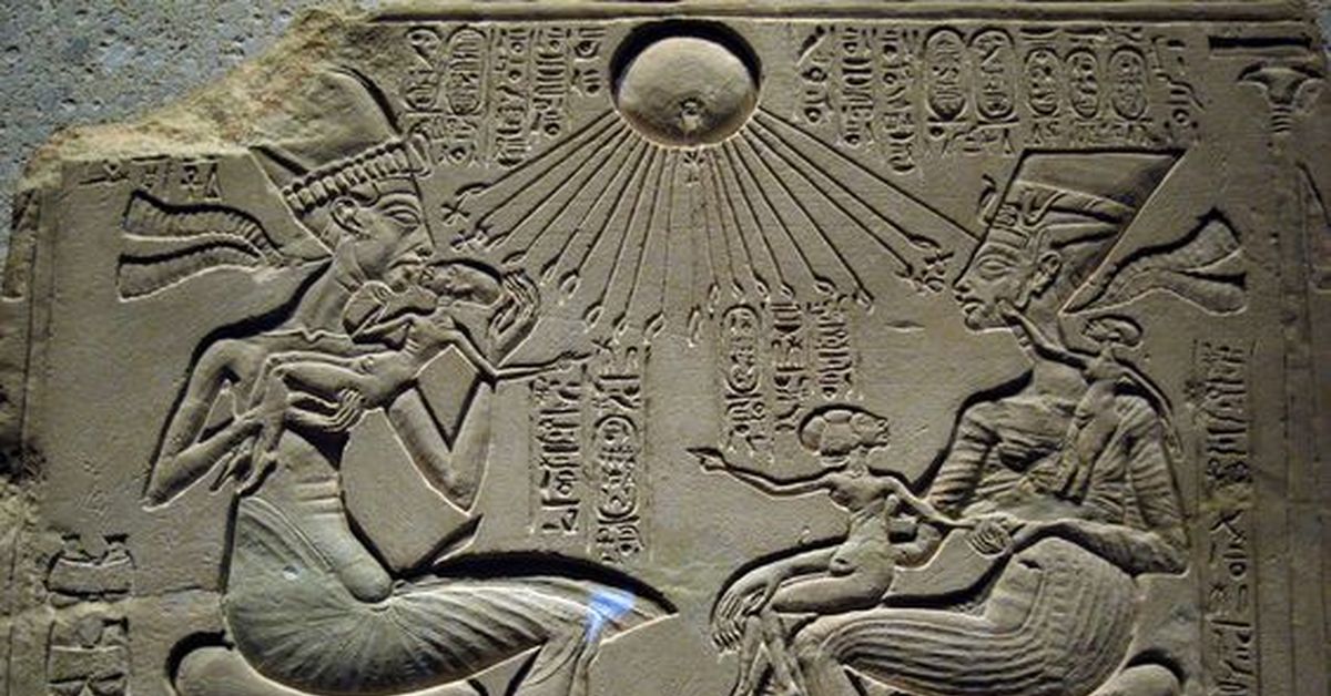 Песня песок и нефертити час. Фараон Эхнатон. Эхнатон это в древнем Египте. Эхнатон и Нефертити.