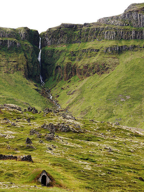 Water down the flying post. - The photo, Waterfall, The rocks, The mountains, Water, Forest, Nature, Longpost, GIF