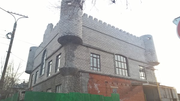 An unexpected building in Cheboksary, it's a pity that it doesn't work - House, Fortress, Building, Cheboksary
