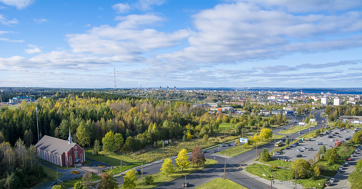 Петрозаводск столица карелии. Столица Карелии Петрозаводск. Республика Карелия столица — город Петрозаводск. Петрозаводск центр города. Республика с столицей Петрозаводск.