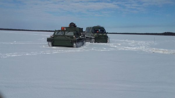 Technique used in seismic surveys. - My, Tracked all-terrain vehicle, Seismic survey, The photo