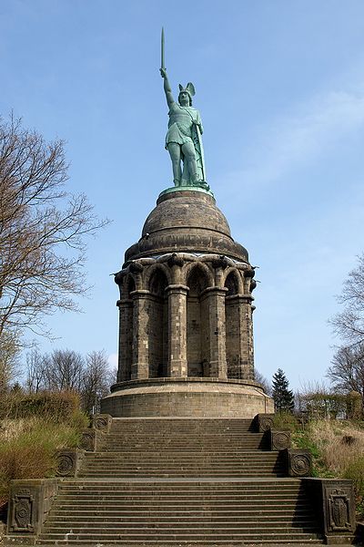 Teutobur forest: an ambush for the army. - Pitch, Germany, Romans, , The rout, Longpost