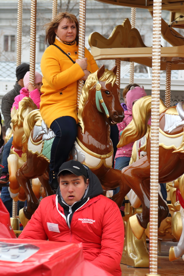 Where does childhood go? - My, Childhood, Moscow, Moscow Seasons, Carousel