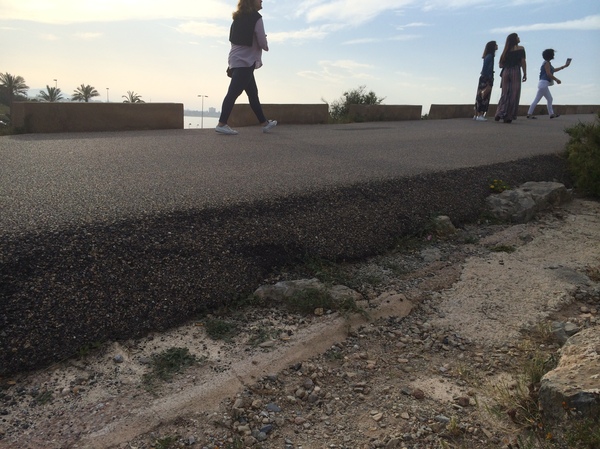 The quality of roads where the authorities respect the law and their fellow citizens - My, Road, Asphalt, Quality, Road workers, , Spain, , Video, Longpost