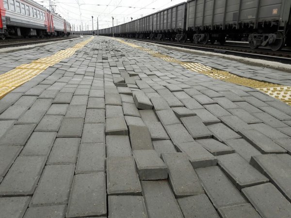 We repair pavement - Kotelnich, Peekaboo, Bayanometer