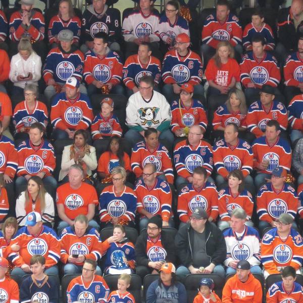 Surrounded but not broken. - Nhl, Hockey, Edmonton Oilers, Anaheim Ducks