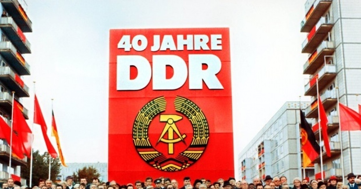 Год создания гдр. 40 Лет ГДР. DDR ГДР. Германская Демократическая Республика (ГДР). ГДР 1989.
