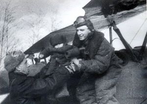 Лётчик Мамкин.