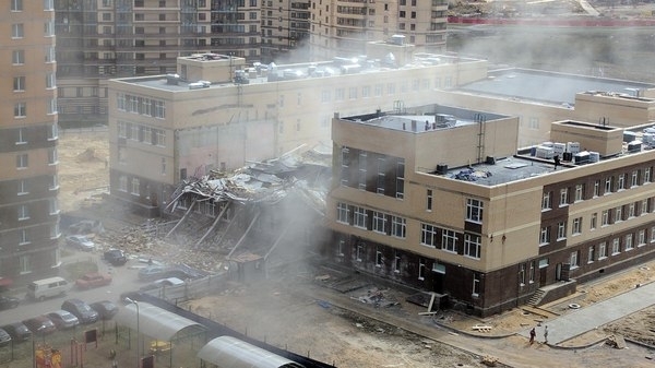 A school under construction collapsed in St. Petersburg. - Building, Dismantling, Demolition, Safety engineering, Longpost, Video