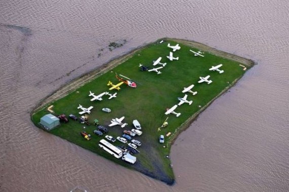 Survived. - Australia, , The airport