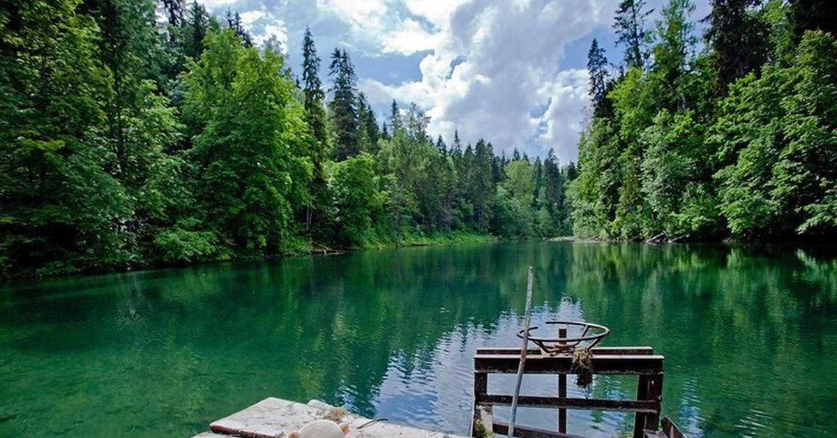 Радоновые озеро под водой