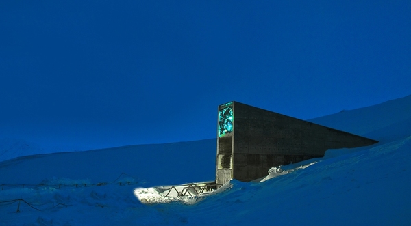 Norwegian doomsday bunker flooded as permafrost melts - Spitsbergen, Global warming, Bunker, news