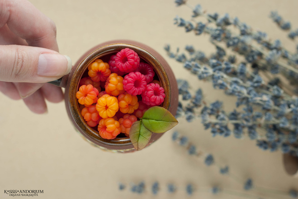 Cloudberry and raspberry; - My, Ksssandorium, Polymer clay, Handmade, Cloudberry, Raspberries, Berries, Summer, Longpost