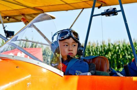 Youngest Pilot: Hae Id - , , , Pilot, Airplane, Guinness Book of Records, Longpost