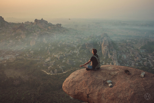 Dawn Meditation. Hampi, Karnataka, India. - My, The photo, Photographer, Meditation, dawn, India, Hampi, Travels