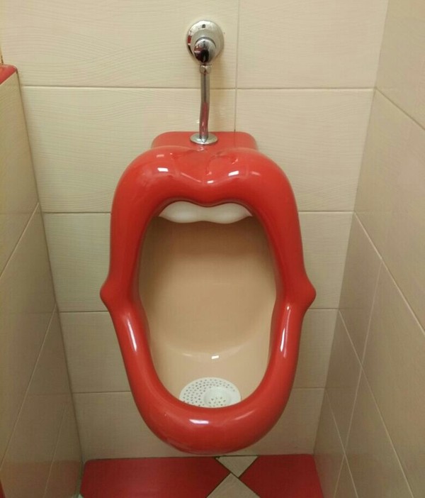 Toilet in Sochi dentistry - Dentistry, Sochi, Urinal