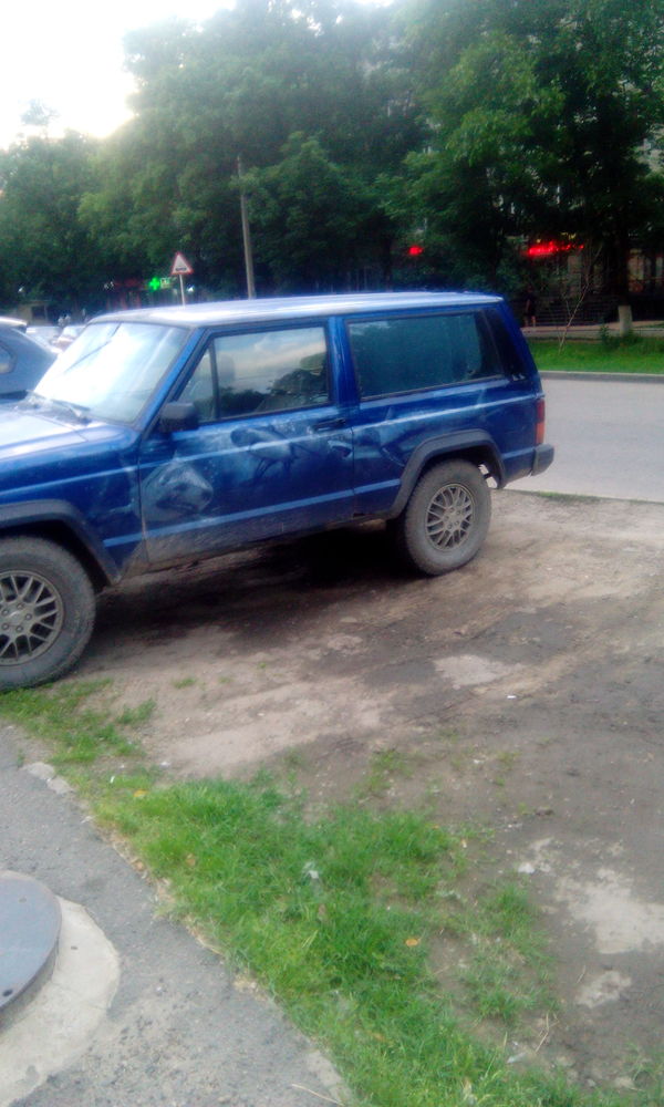 In the meantime, the same Nissan - Aquarium was revealed. Krasnodar. - My, Motorists, Aquarium