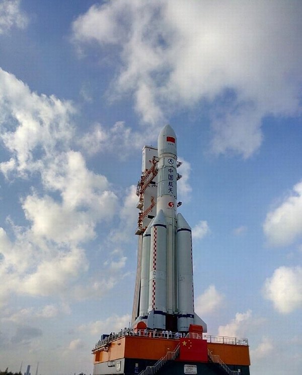 China is preparing launches of the Long March-5 launch vehicle, and in 2018 it will begin building an orbital station - China, Chang'e-5, Space, Cnsa