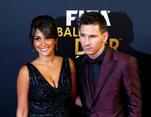 Bride of the football genius. Antonella Roccuzzo - The photo, Girls, Lionel Messi, Antonella Roccuzzo, Football, Text, Wedding, Longpost