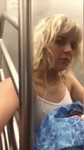  )