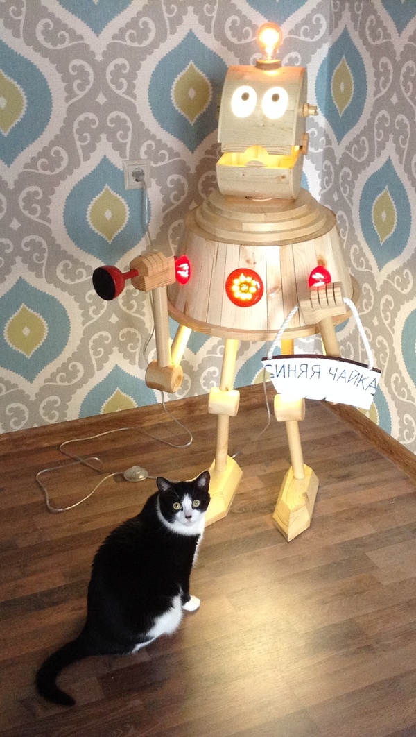 Downshifter with Shelezyaki. - My, Robot, Lamp, Woodworking, Kir Bulychev, Shelezyaka, , With your own hands, Longpost