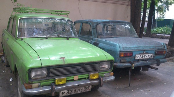 The buckets are rolling! - My, Auto, Moscow, Moskvich 2140, Longpost, , Excavations, Story