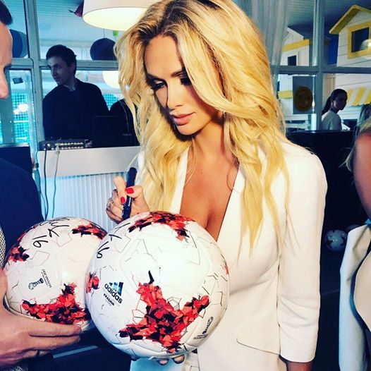 1 hour before the start of the Confederations Cup - Russia, Football, Victoria Lopyreva, Confederations Cup