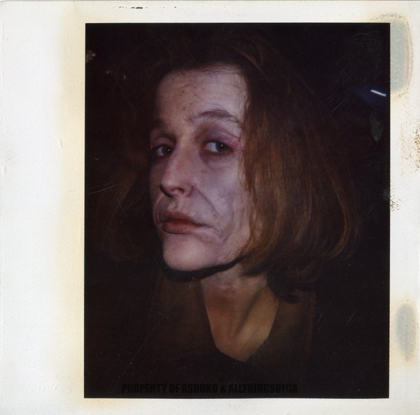 Anderson on the set of The X-Files - Palaroid, Secret materials, The photo, Gillian Anderson, Longpost