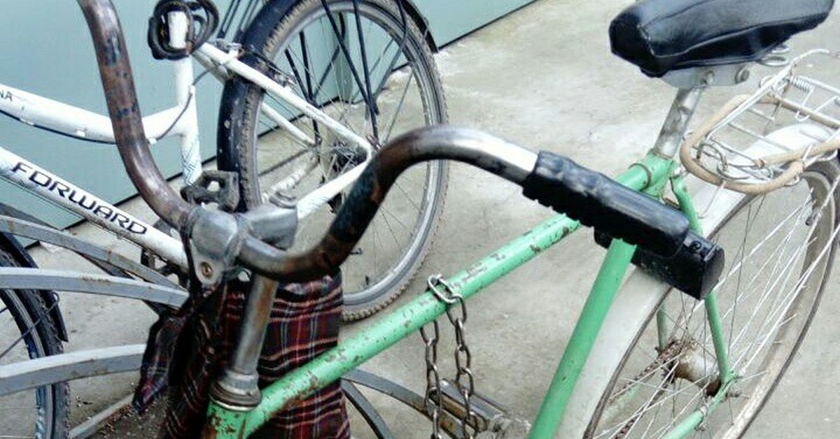 Дедушка припарковал. | Пикабу