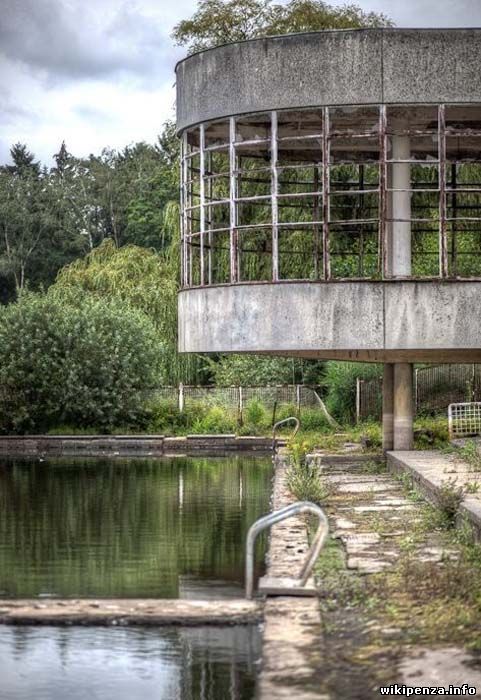 After the lifting of sanctions against Turkey. - Abandoned, Hotel, Swimming pool
