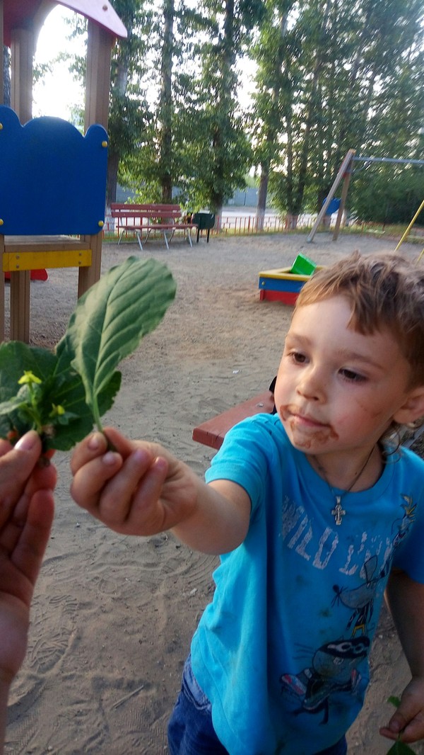 This kid made my day better - My, Summer, Milota, Bouquet, Longpost