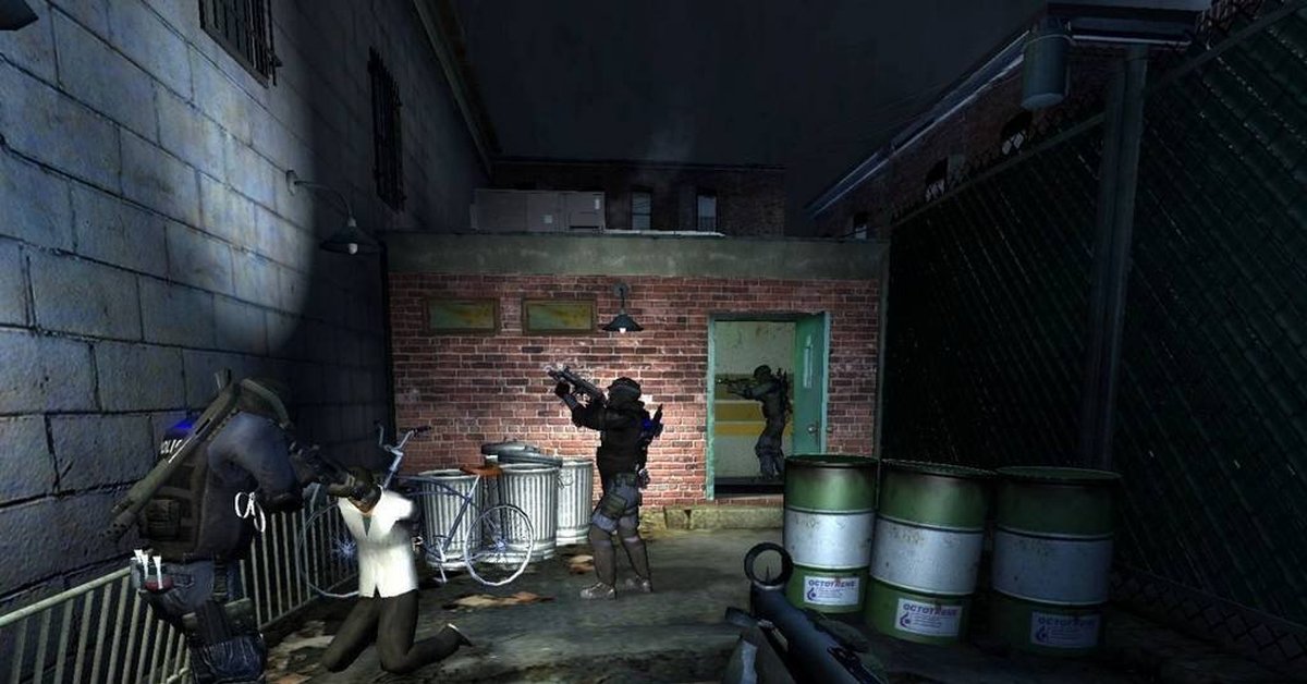 Swat на пк. SWAT 4 игра. SWAT 4 по сети. SWAT игра 2005.