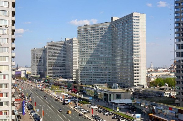 .    Castamere?      ,    .  -   ?