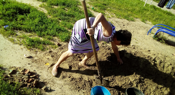 Sand with condoms and glass was brought to the playground in Yadrin - Sandbox, Sand, Longpost