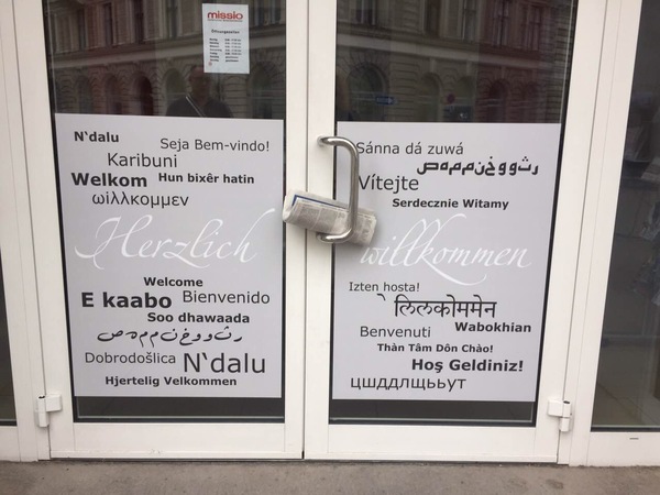 Now it is clear why the Russian language is one of the most difficult in the world. PS For the inattentive, the lower right corner. Vienna, Austria. - Russian language, Vein, Austria, , Humor