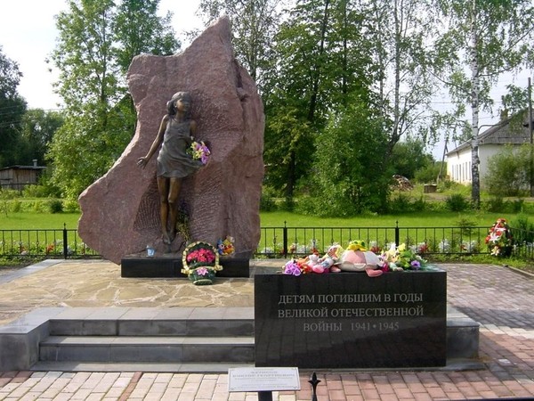 This tragedy occurred on July 18, 1941 at the Lychkovo railway station in the Novgorod region. - Lychkovo, Tragedy, The Great Patriotic War, Longpost