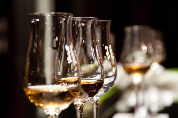 Wine tasting trains the brain as well as math - Wine, Mathematics, The science, Fun