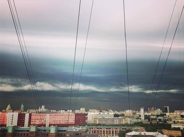 sea ??in the sky - My, Sky, Thunderstorm, Moscow, Looks like the sea