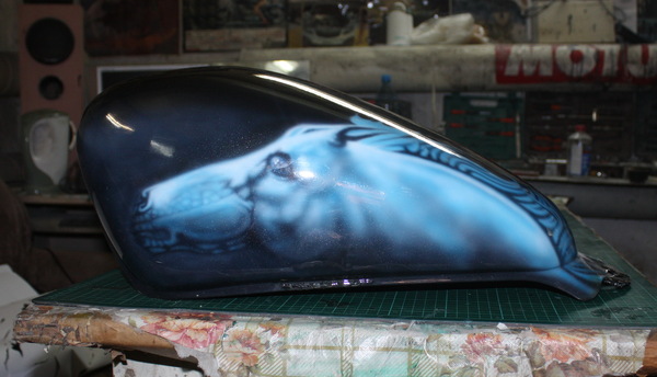 Recovery airbrushing on the tank of the Honda Magna 750 - My, Airbrushing, Airbrushing72, , Tyumen, Honda, , Longpost